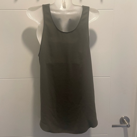 EUC Wilfred tank top - Picture 3 of 3